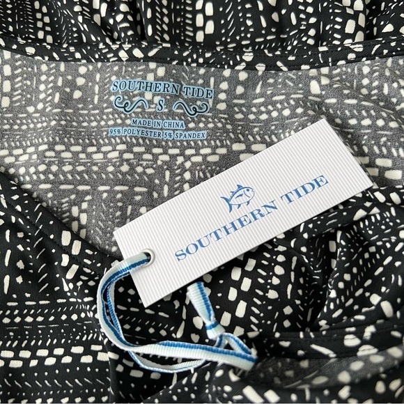 🆕 Midnight Black Abstract Gameday Cap-Sleeve Drop-Waist Dress - Picture 5 of 9